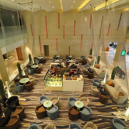 Holiday Inn Qingdao City Center, An Ihg Hotel - May 4Th Square Inreriör bild